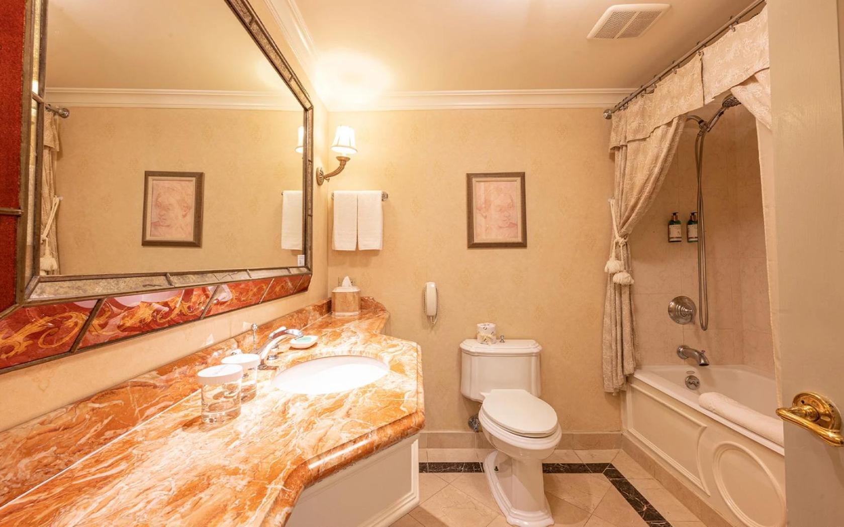 Delamar Greenwich Harbor Bagian luar foto