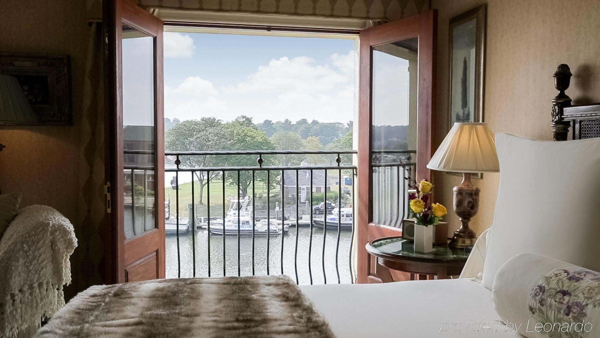 Delamar Greenwich Harbor Bagian luar foto